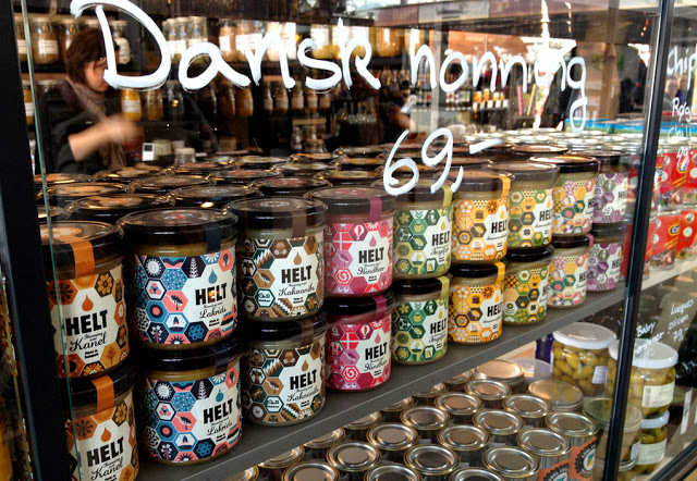 秦嶺土蜂蜜包裝設(shè)計參考(圖11) 秦嶺土蜂蜜包裝設(shè)計參考(圖11)