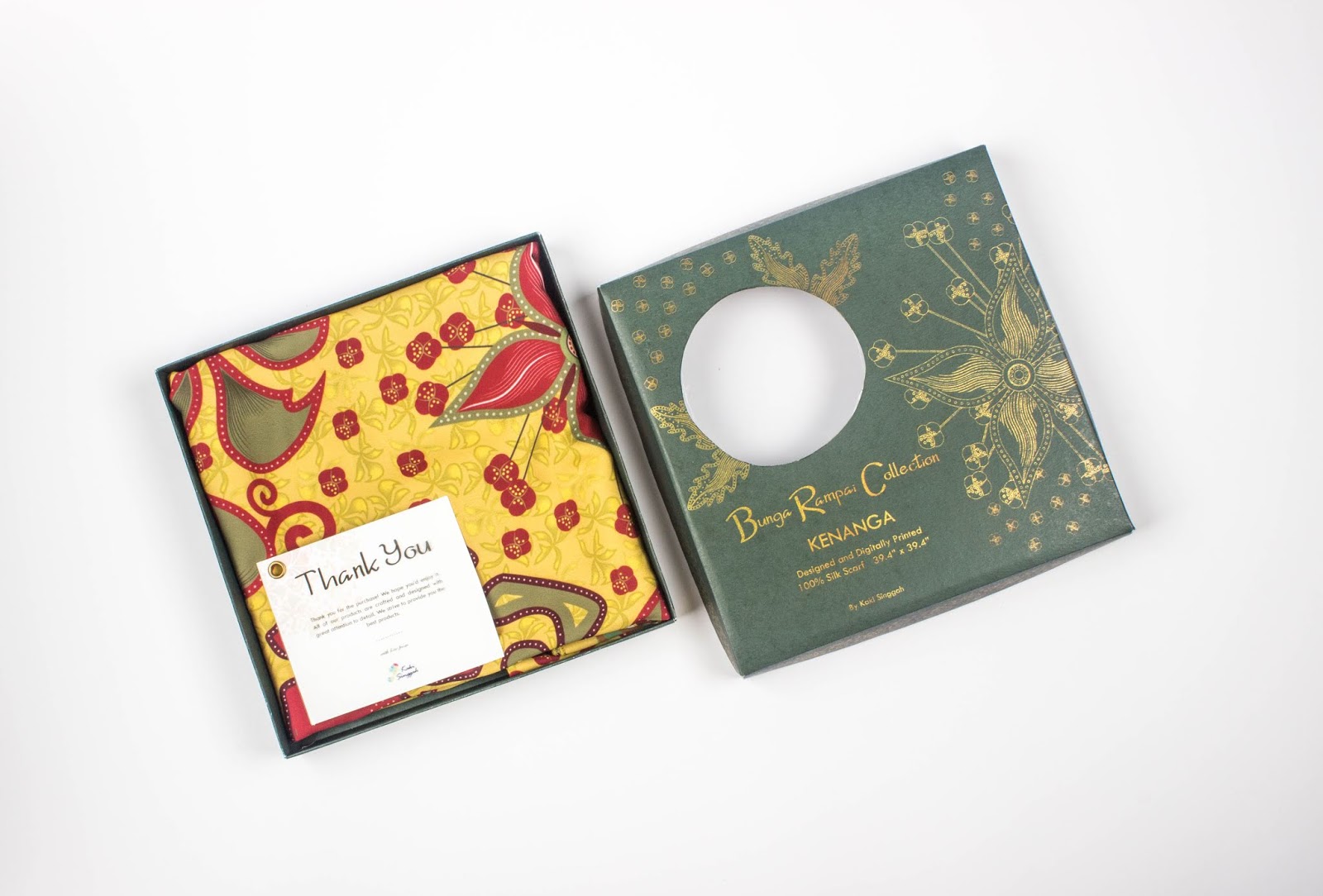 頭巾絲巾禮盒包裝設(shè)計(jì)(圖15) 頭巾絲巾禮盒包裝設(shè)計(jì)(圖15)