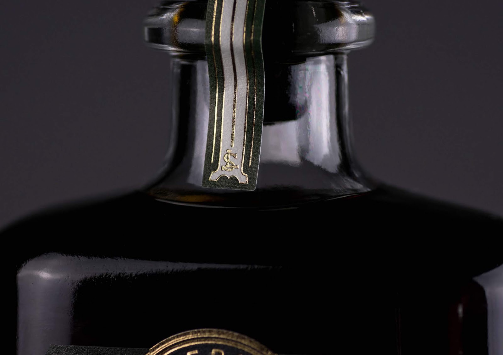 無錫保健品保健酒包裝設(shè)計(圖3)