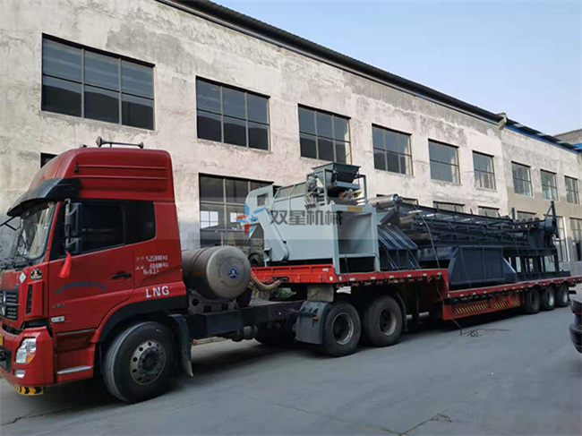 金屬粉碎機發(fā)貨現(xiàn)場