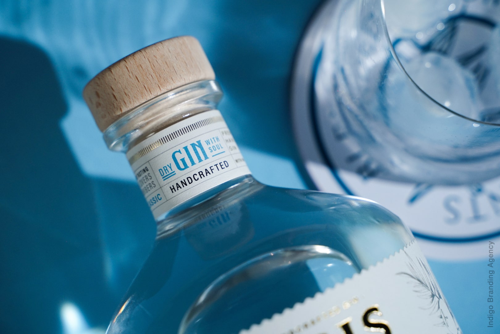 杜松子酒包裝策劃設(shè)計(jì)(圖9)