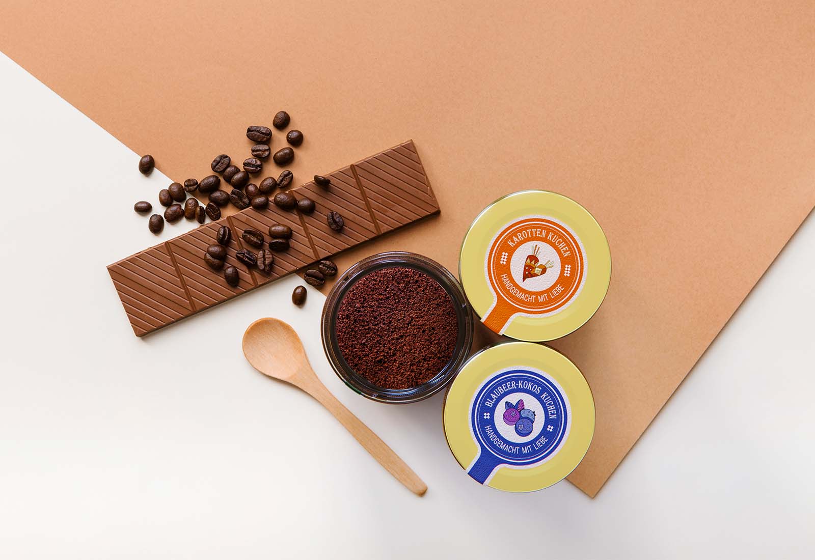 玻璃瓶中的蛋糕創(chuàng)意包裝設(shè)計(jì)(圖1)