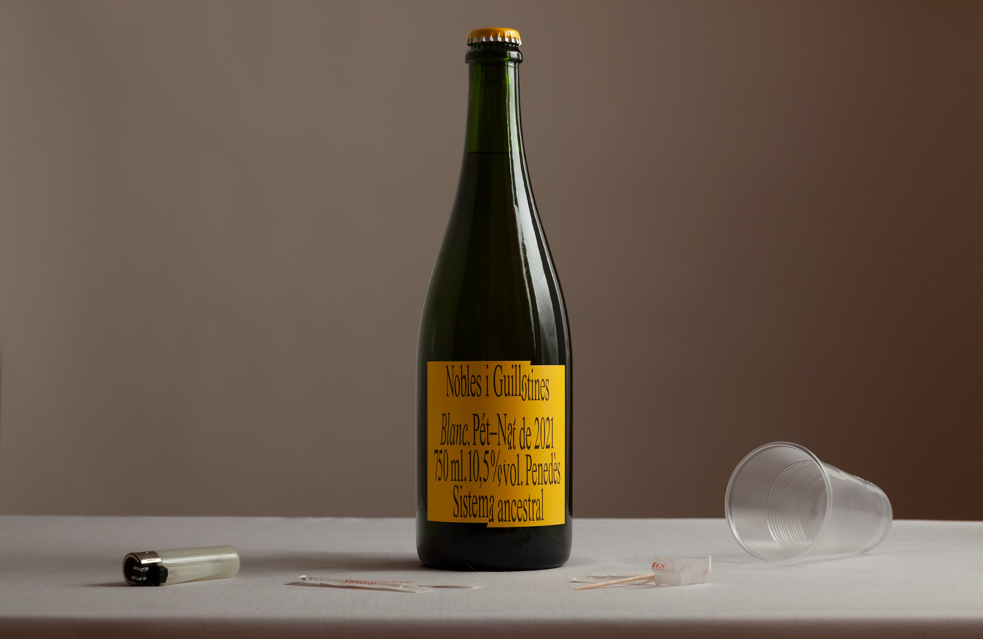 簡潔清爽的葡萄酒視覺包裝設計(圖5) 簡潔清爽的葡萄酒視覺包裝設計(圖5)