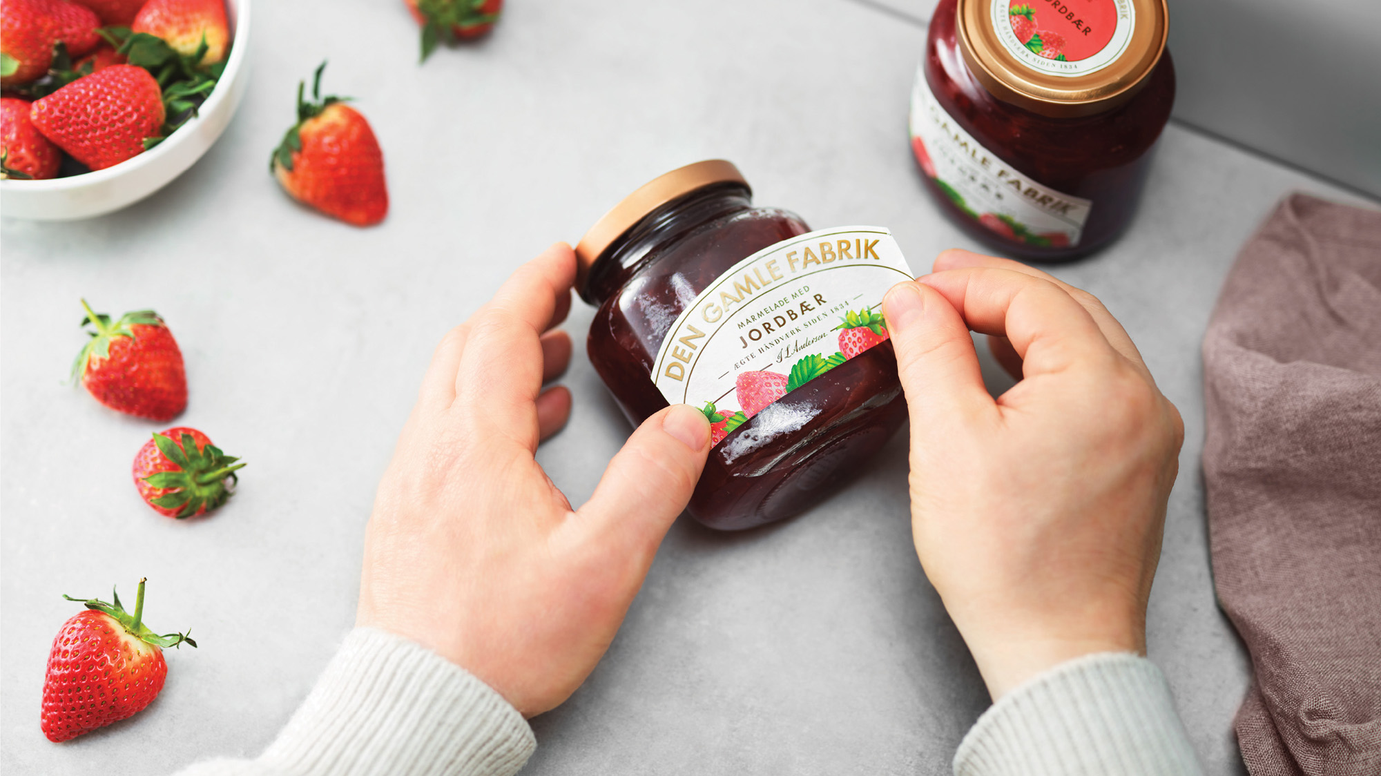 丹麥果醬創(chuàng)意包裝設計欣賞(圖2) 丹麥果醬創(chuàng)意包裝設計欣賞(圖2)