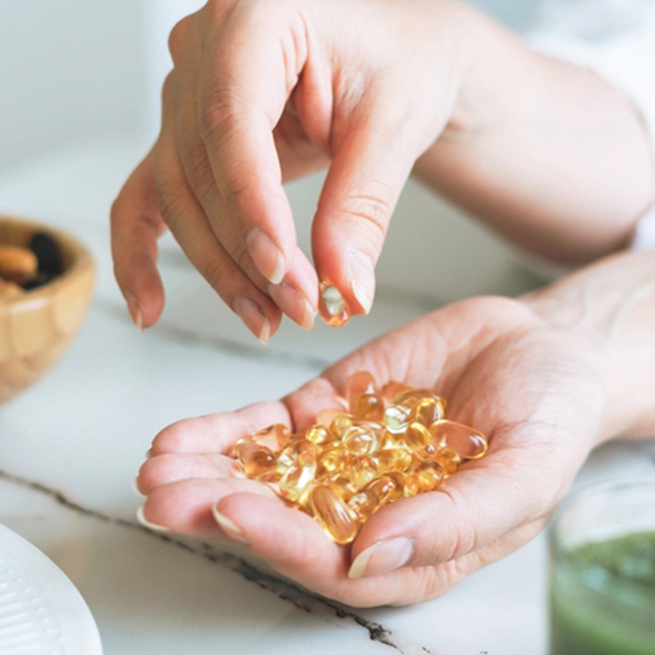 NYO3 80%OMEGA-3 深海魚油 60粒保健產(chǎn)品包裝創(chuàng)意設計欣賞(圖5)