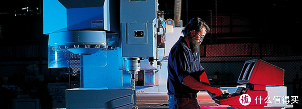 【新秀麗/Samsonite品牌故事】新秀麗/Samsonite品牌介紹品牌logo設(shè)計欣賞(圖3) 【新秀麗/Samsonite品牌故事】新秀麗/Samsonite品牌介紹品牌logo設(shè)計欣賞(圖3)