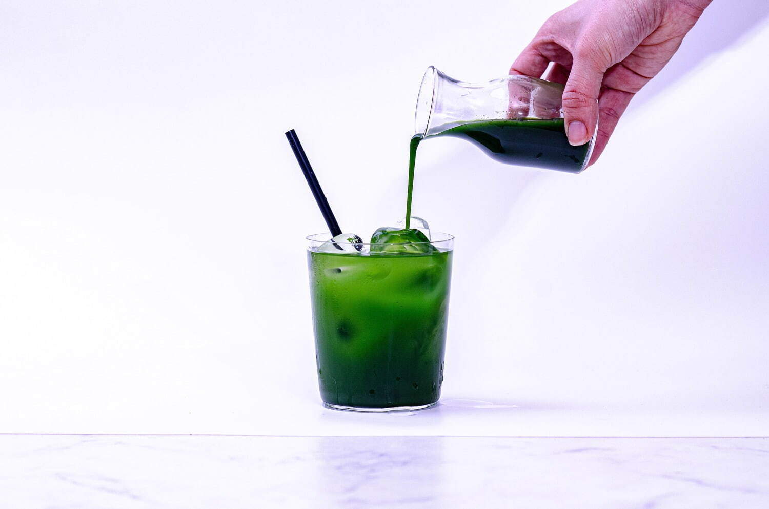 由老字號(hào)茶葉批發(fā)商“山正小山園”經(jīng)營(yíng)的高級(jí)抹茶咖啡館(圖3) 由老字號(hào)茶葉批發(fā)商“山正小山園”經(jīng)營(yíng)的高級(jí)抹茶咖啡館(圖3)