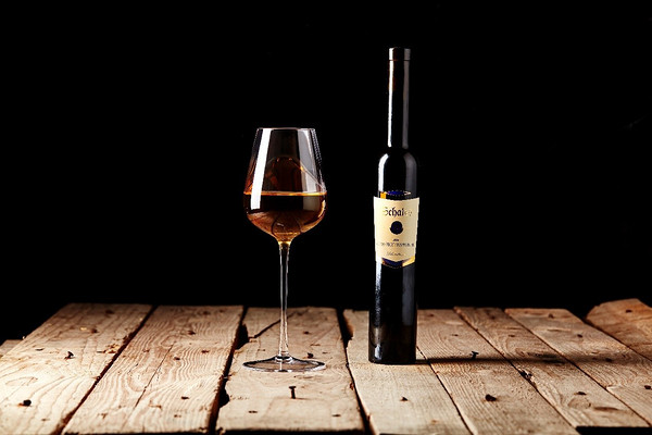 黃小廚品牌故事-logo設(shè)計(jì)分析(圖5) 黃小廚品牌故事-logo設(shè)計(jì)分析(圖5)