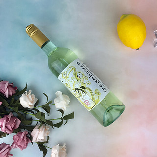 創(chuàng)意酒包裝設計亨蒂酒園夢幻屋莫斯卡托甜白低起泡酒產品包裝設計欣賞(圖4)