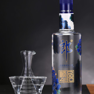 創(chuàng)意酒包裝設(shè)計郎酒藍(lán)順順品兼香型白酒產(chǎn)品包裝設(shè)計欣賞(圖6)