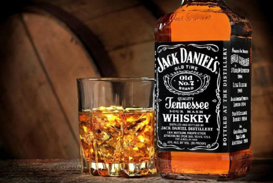 JACKDANIELS杰克丹尼品牌logo與食品包裝設(shè)計(jì)欣賞(圖4)