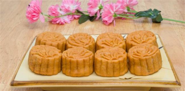 雪榴山月餅 雪榴山品牌logo與食品包裝設(shè)計欣賞(圖4)